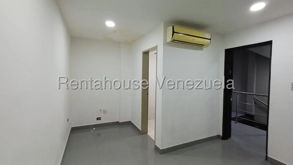 Comercial (Local Comercial) en Venta en Zona Centro, Aragua - 9