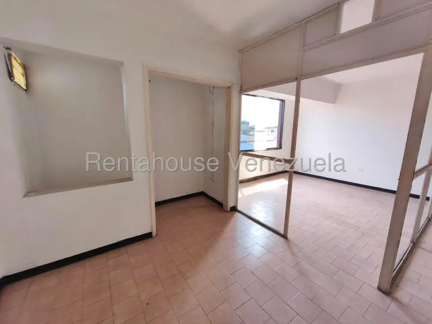 Comercial (Local Comercial) en Alquiler en Centro, Portuguesa - 2