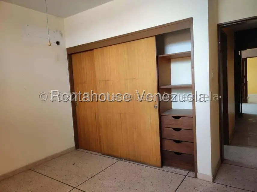 Casa (Duplex) en Venta en Zona Oeste, Lara - 12