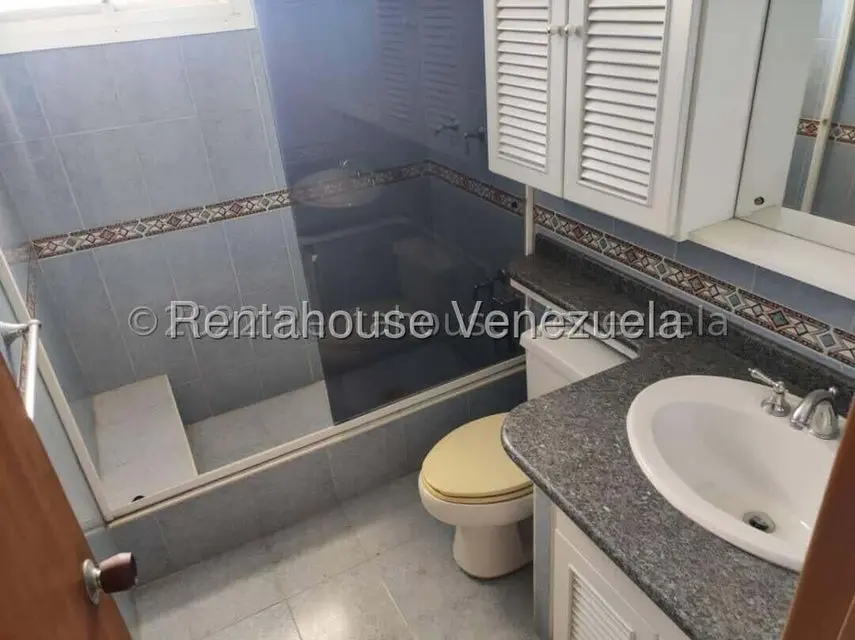 Casa (Duplex) en Venta en Zona Oeste, Lara - 14