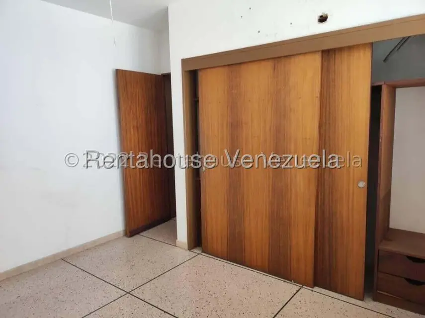 Casa (Duplex) en Venta en Zona Oeste, Lara - 16