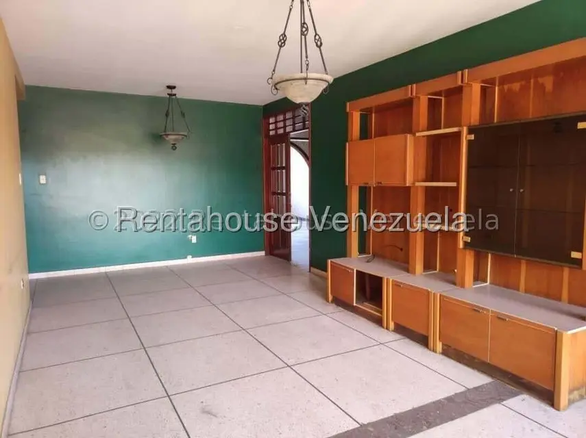 Casa (Duplex) en Venta en Zona Oeste, Lara - 3