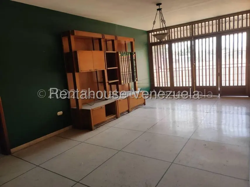 Casa (Duplex) en Venta en Zona Oeste, Lara - 6
