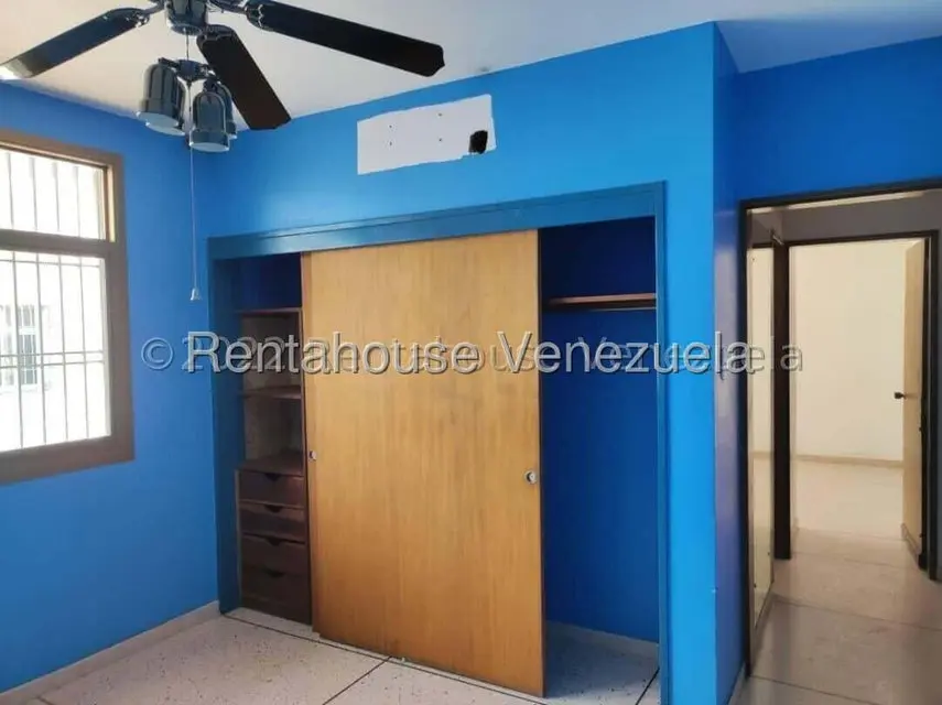 Casa (Duplex) en Venta en Zona Oeste, Lara - 10