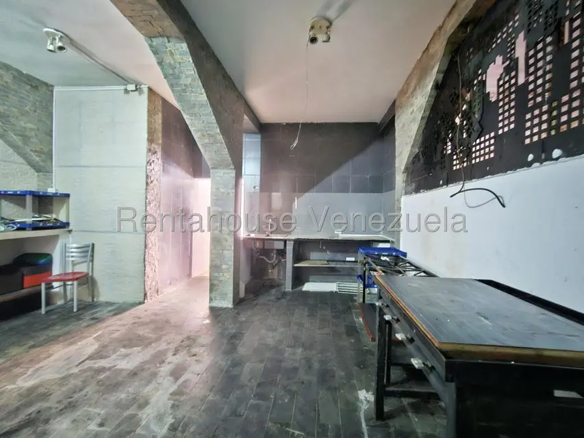Comercial (Local Comercial) en Alquiler en Centro, Lara - 27