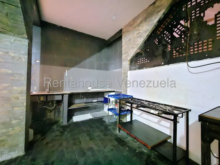 Comercial (Local Comercial) en Alquiler en Centro, Lara - 28
