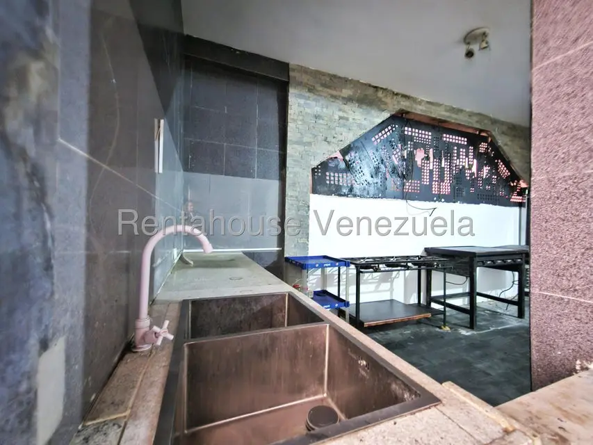 Comercial (Local Comercial) en Alquiler en Centro, Lara - 29