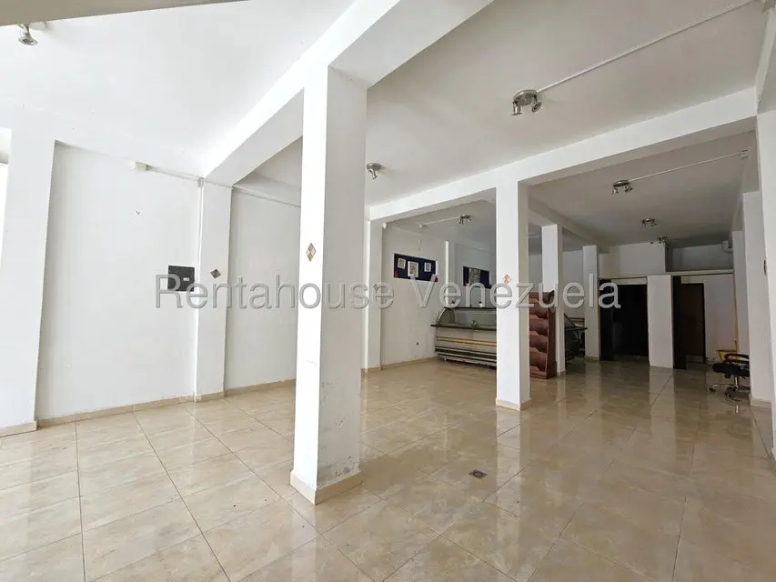 Comercial (Local Comercial) en Alquiler en Centro, Lara - 9