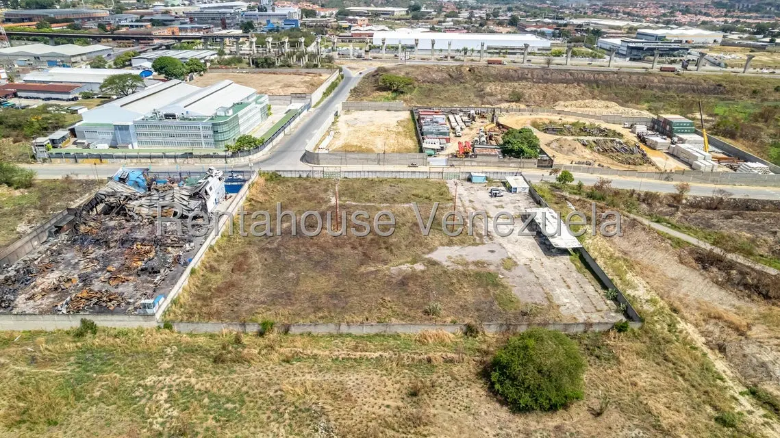 Terreno (Industrial) en Venta en Guatire, Miranda - 4