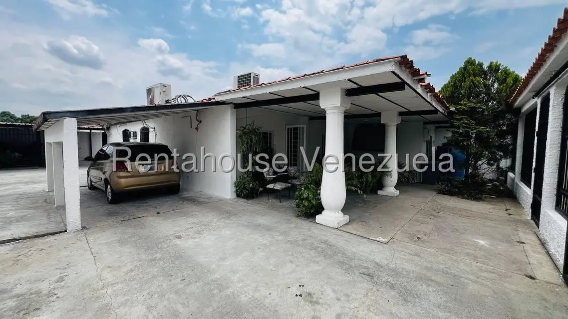 Casa (1 Nivel) en Venta en Los Samanes, Aragua - 2