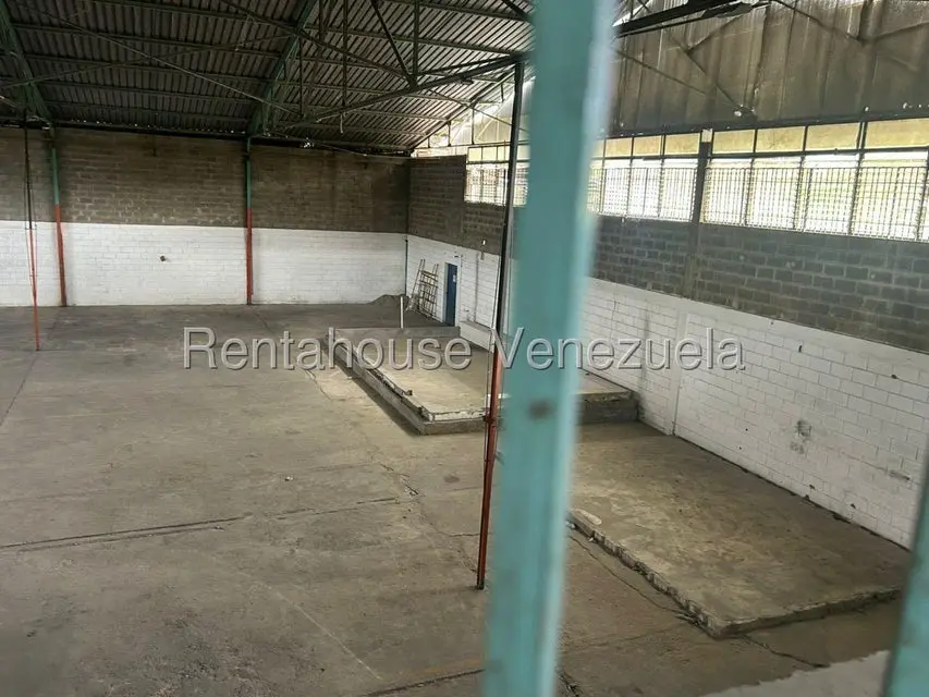 Comercial (Galpon - Deposito) en Alquiler en Las Dos Lagunas, Miranda - 7
