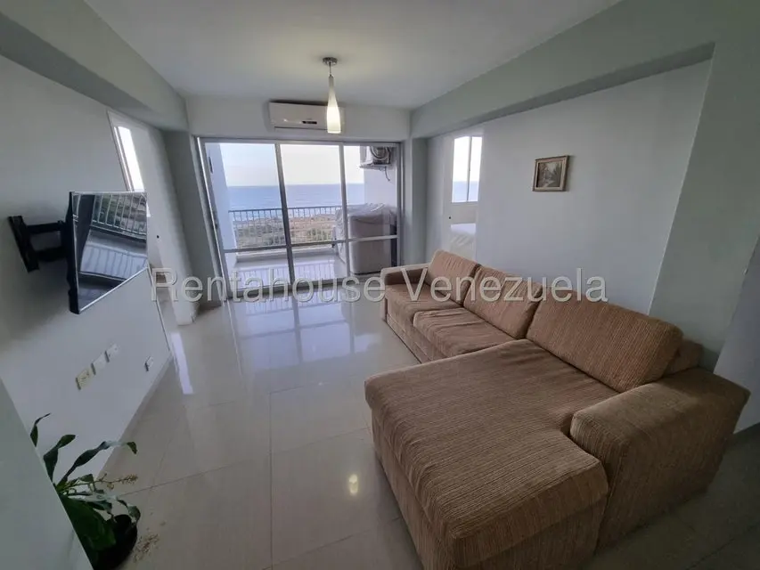 Apartamento (1 Nivel) en Alquiler en Los Corales, Vargas - 11
