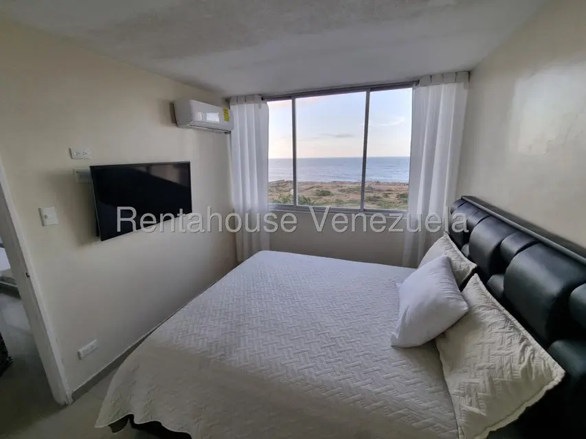 Apartamento (1 Nivel) en Alquiler en Los Corales, Vargas - 22