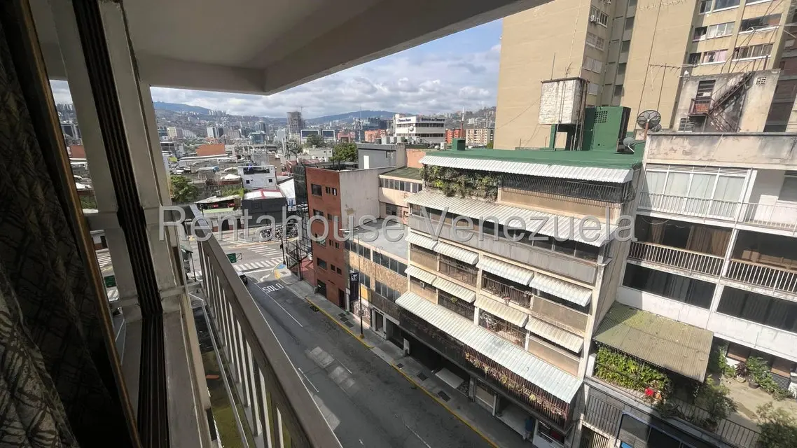 Apartamento (1 Nivel) en Alquiler en Chacao, Distrito Metropolitano - 4