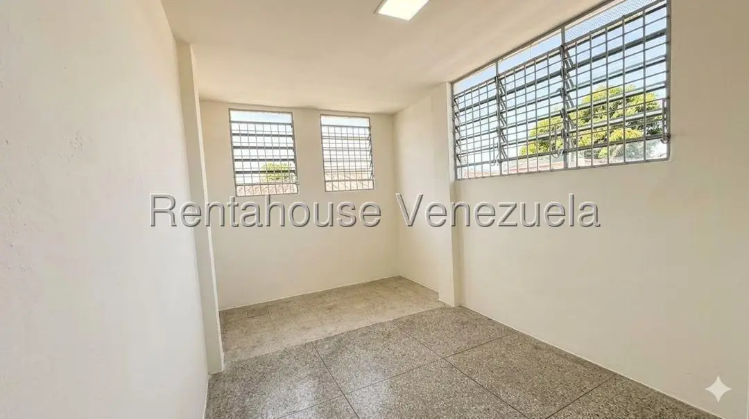 Comercial (Local Comercial) en Venta en Ezequiel Zamora, Vargas - 11