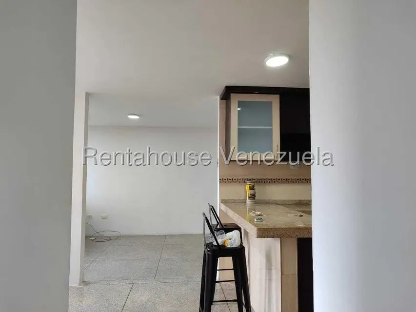 Apartamento (1 Nivel) en Alquiler en La Mora, Lara - 17