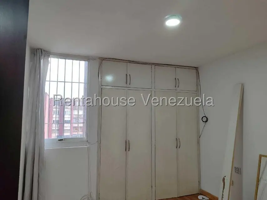Apartamento (1 Nivel) en Alquiler en La Mora, Lara - 23