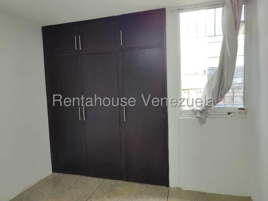 Apartamento (1 Nivel) en Alquiler en La Mora, Lara - 26