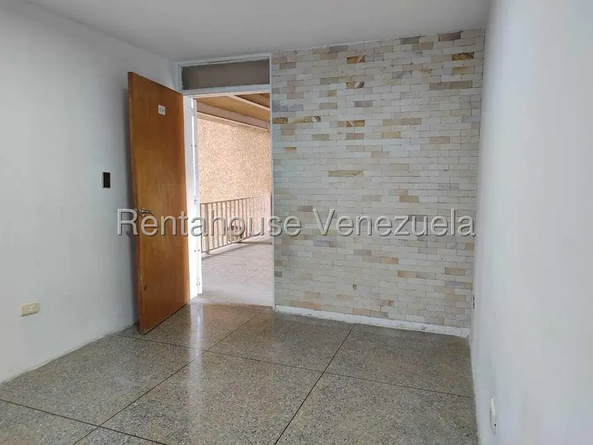 Apartamento (1 Nivel) en Alquiler en La Mora, Lara - 5