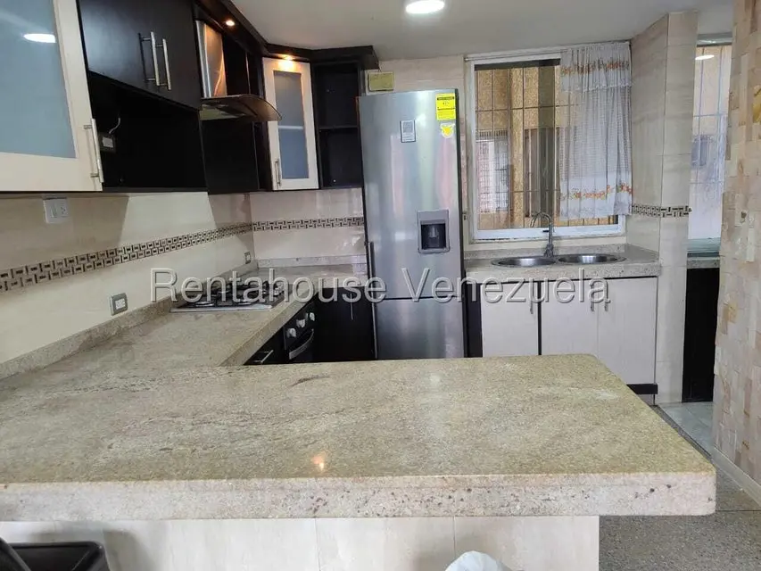 Apartamento (1 Nivel) en Alquiler en La Mora, Lara - 9