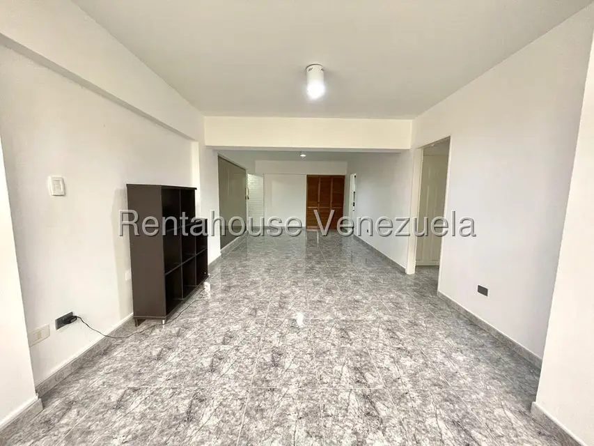 Apartamento (1 Nivel) en Alquiler en Santa Rosa de Lima, Distrito Metropolitano - 13