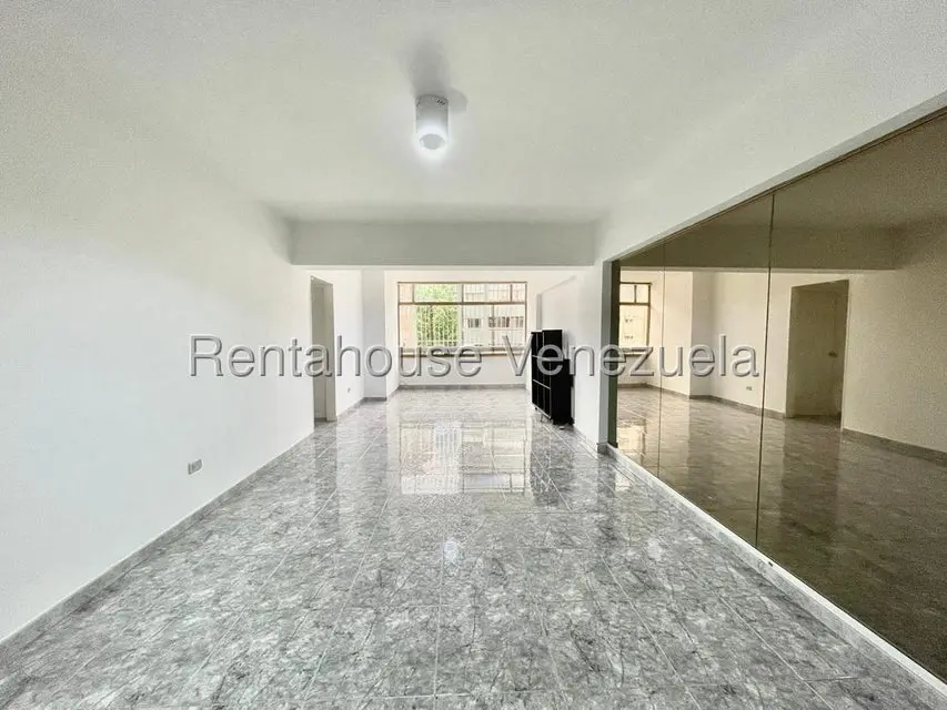 Apartamento (1 Nivel) en Alquiler en Santa Rosa de Lima, Distrito Metropolitano - 4