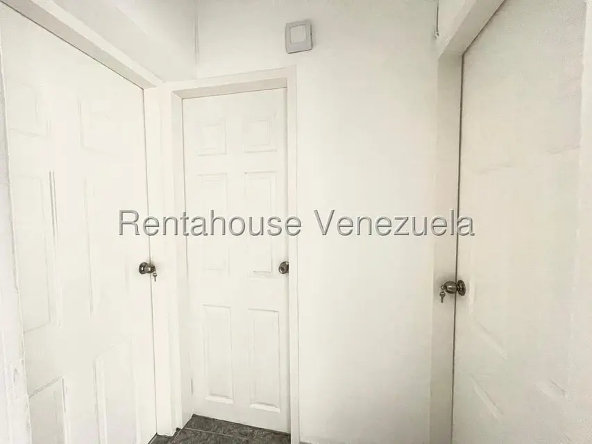Apartamento (1 Nivel) en Alquiler en Santa Rosa de Lima, Distrito Metropolitano - 9