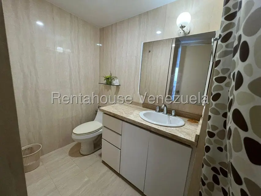 Apartamento (1 Nivel) en Venta en Caraballeda, Vargas - 7
