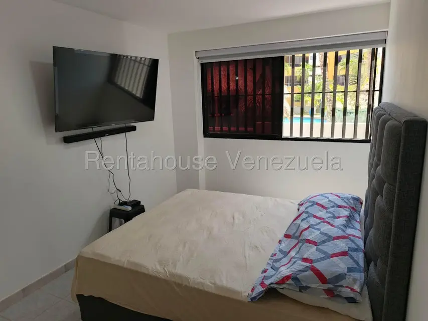 Apartamento (Planta Baja) en Venta en Agua Sal, Miranda - 9