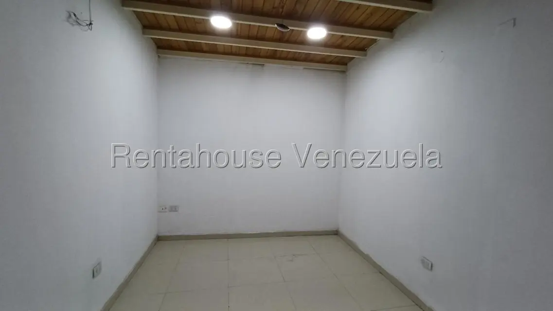 Comercial (Local Comercial) en Venta en Zona Centro, Aragua - 8