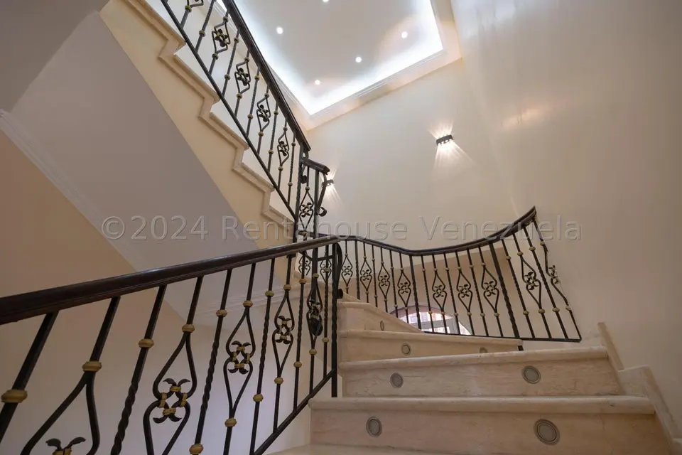 Apartamento (Multiples Niveles) en Venta en La Tahona, Distrito Metropolitano - 14