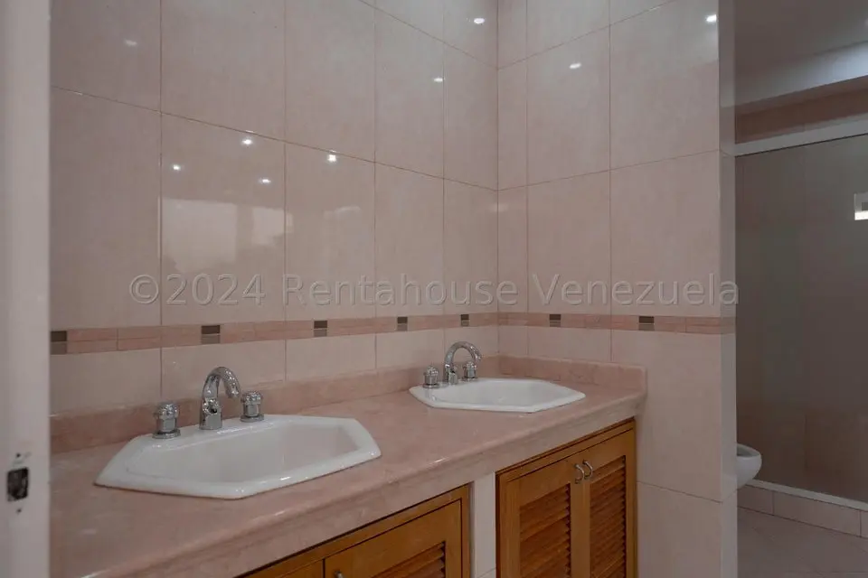 Apartamento (Multiples Niveles) en Venta en La Tahona, Distrito Metropolitano - 17