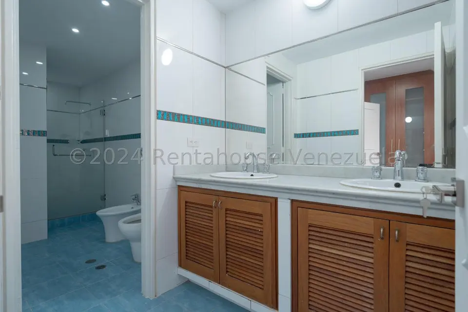 Apartamento (Multiples Niveles) en Venta en La Tahona, Distrito Metropolitano - 29