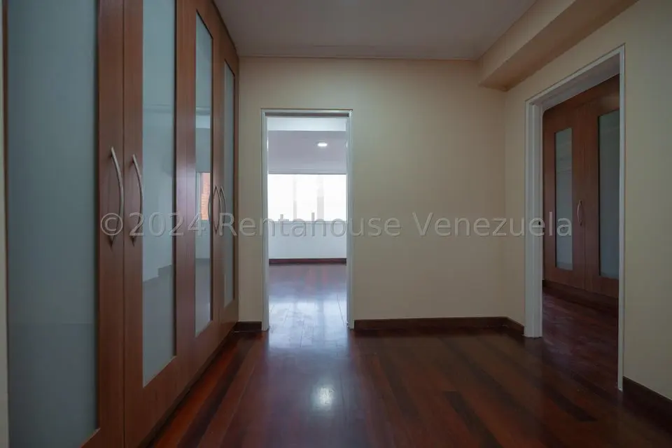 Apartamento (Multiples Niveles) en Venta en La Tahona, Distrito Metropolitano - 30