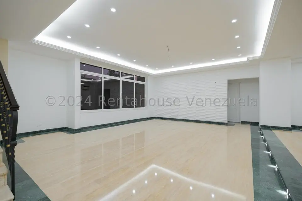 Apartamento (Multiples Niveles) en Venta en La Tahona, Distrito Metropolitano - 4