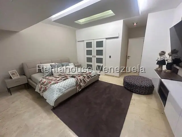 Apartamento (1 Nivel) en Venta en Monterrey, Distrito Metropolitano - 17