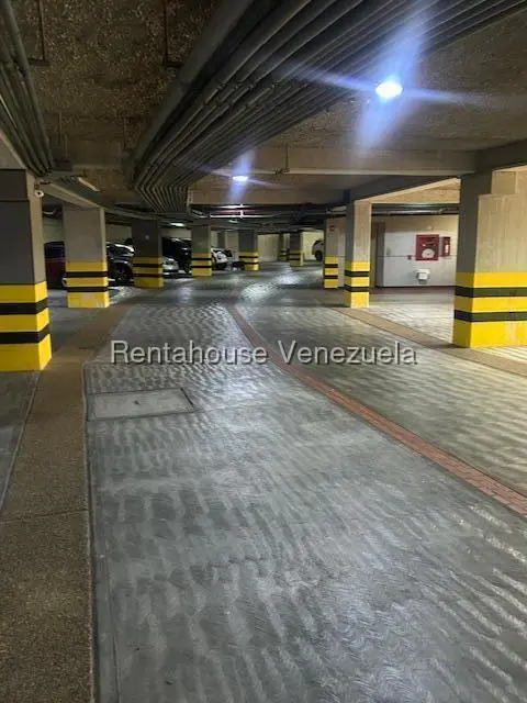 Apartamento (1 Nivel) en Venta en Monterrey, Distrito Metropolitano - 31