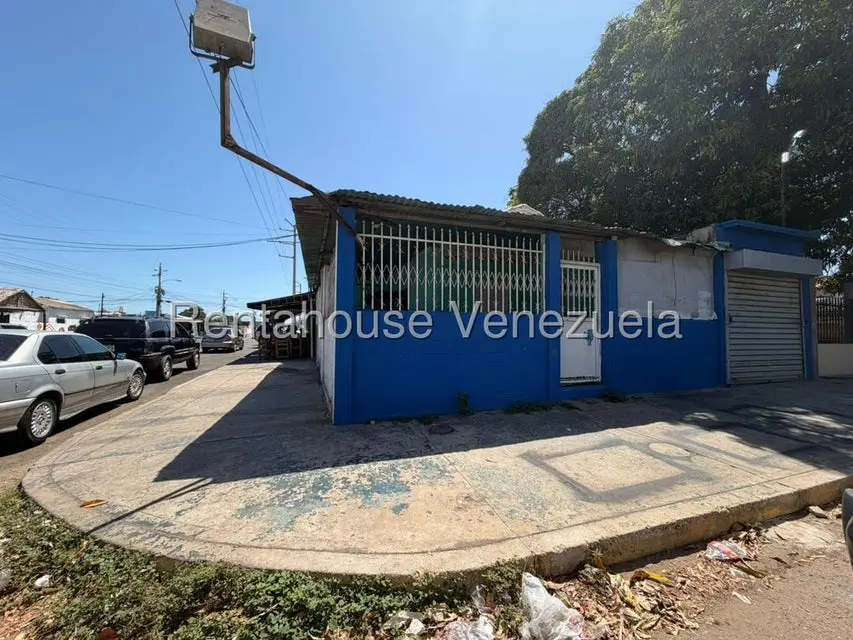 Comercial (Local Comercial) en Venta en 18 de Octubre, Zulia - 2