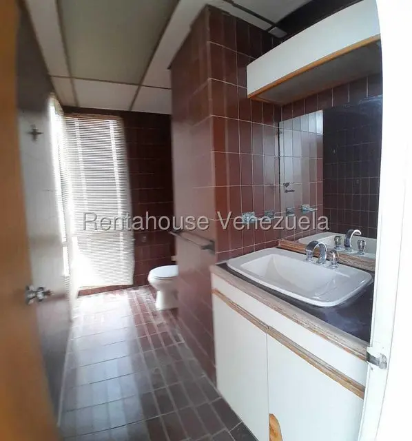 Comercial (Oficina) en Alquiler en 5 de Julio, Zulia - 5