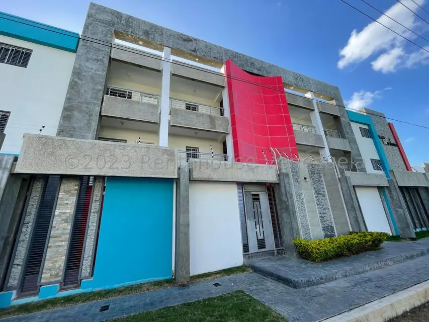 Apartamento (1 Nivel) en Venta en Sector San Bosco, Falcon - 18