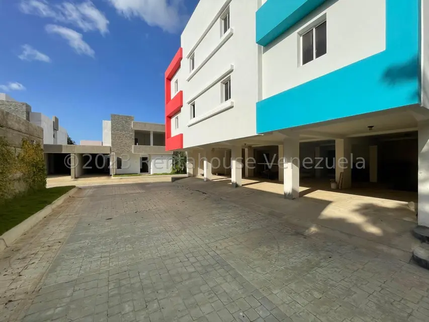Apartamento (1 Nivel) en Venta en Sector San Bosco, Falcon - 3