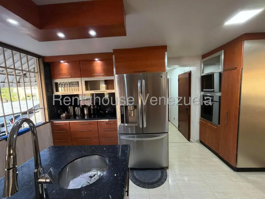 Apartamento (1 Nivel) en Venta en Cumbres de Curumo, Distrito Metropolitano - 11