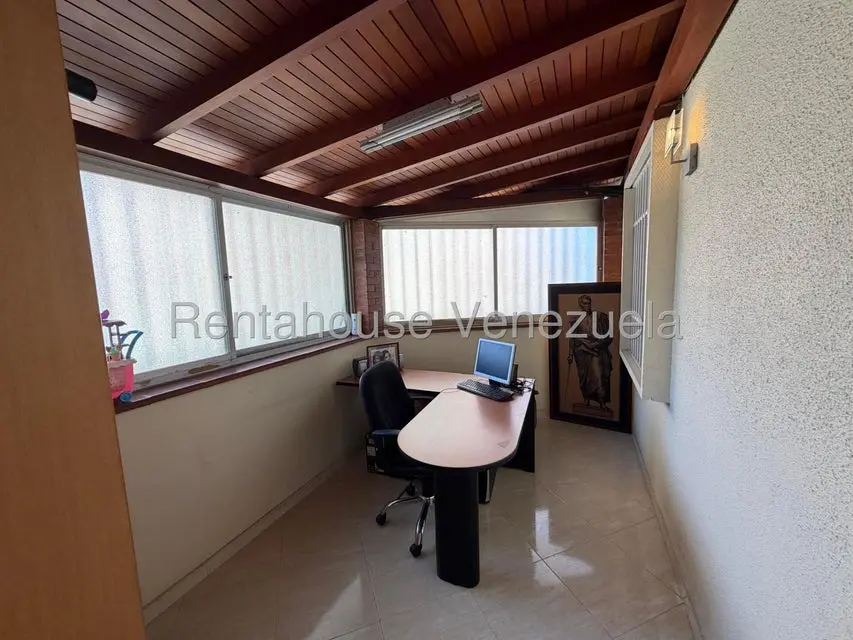 Apartamento (1 Nivel) en Venta en Cumbres de Curumo, Distrito Metropolitano - 22