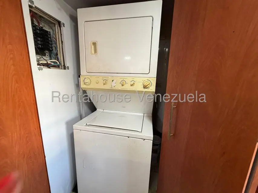Apartamento (1 Nivel) en Venta en Cumbres de Curumo, Distrito Metropolitano - 38