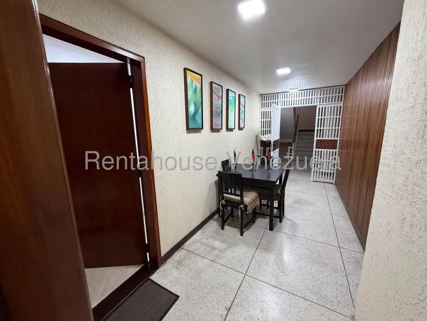 Apartamento (1 Nivel) en Venta en Cumbres de Curumo, Distrito Metropolitano - 45