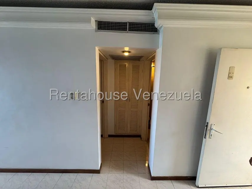 Apartamento (1 Nivel) en Alquiler en Playa Grande, Vargas - 18