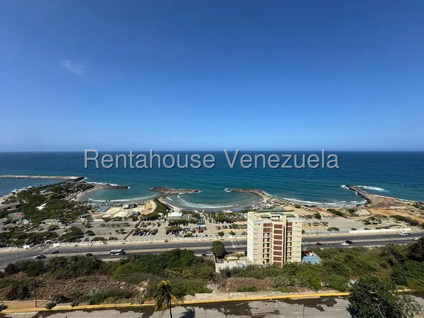 Apartamento (1 Nivel) en Alquiler en Playa Grande, Vargas - 3