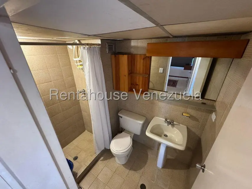 Apartamento (1 Nivel) en Alquiler en Playa Grande, Vargas - 21