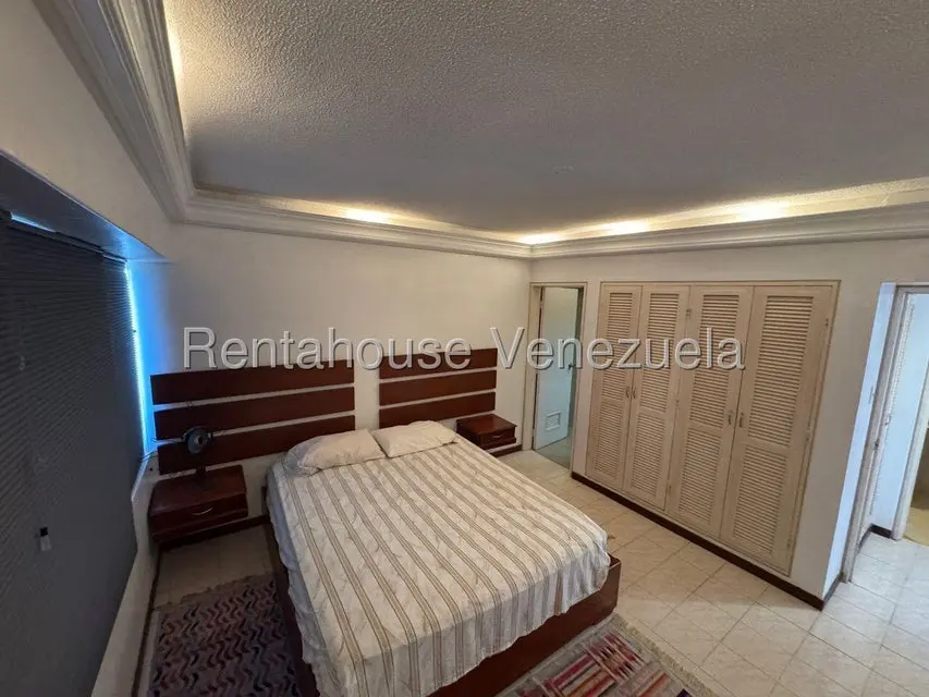 Apartamento (1 Nivel) en Alquiler en Playa Grande, Vargas - 25