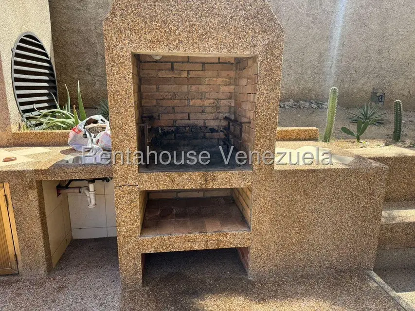 Apartamento (1 Nivel) en Alquiler en Playa Grande, Vargas - 36